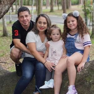 Meet your Posher, Claudia